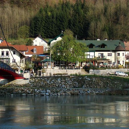 Landhotel Mariensaeule Wernstein am Inn Bagian luar foto